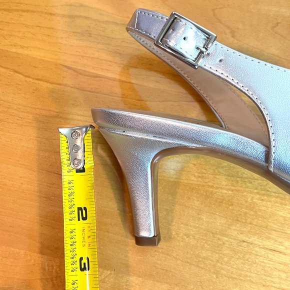 Naturalizer Women Taimi Silver Strappy Dress Sandals Heels Shoes 8.5 NEW‎ - Picture 12 of 13
